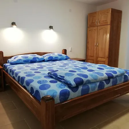 Sobe I Simic * Ribarska Banja