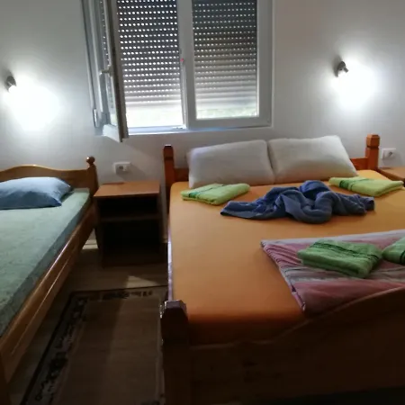 Apartment Sobe I Simic *