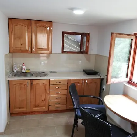 Sobe I Simic Ribarska Banja