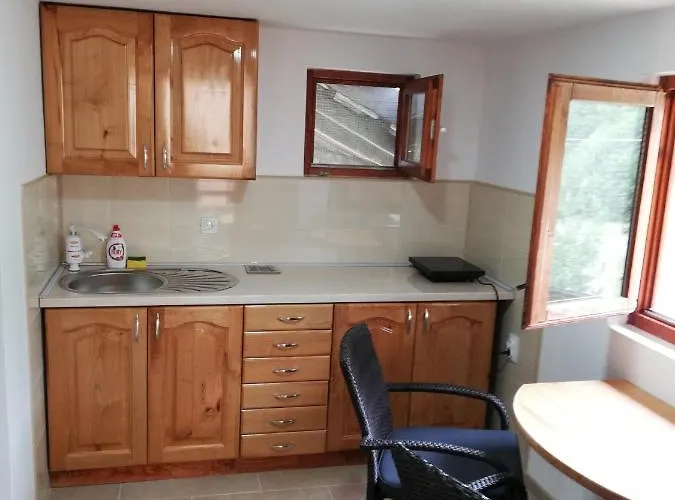 Sobe I Simic Ribarska Banja